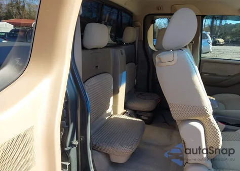 2005 Nissan Frontier Le из США, поврежденный, VIN 1N6AD06U85C435676